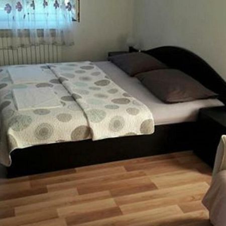 Analeo Apartamento Šibenik Exterior foto